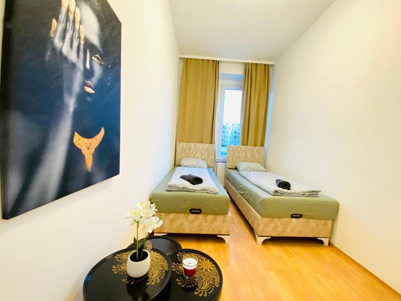Comfortable Room In The 23Rd District Of Vienna Fr4 Exterior photo